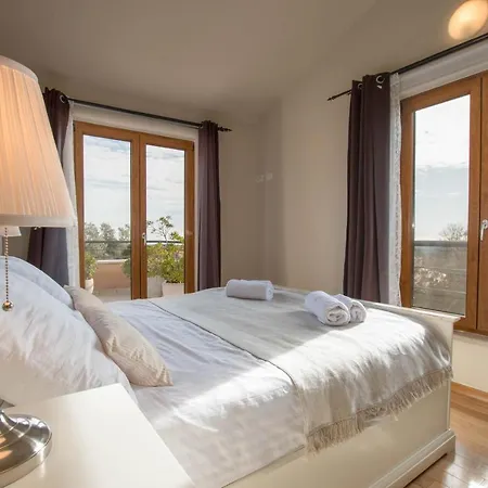 Island View * Krnica