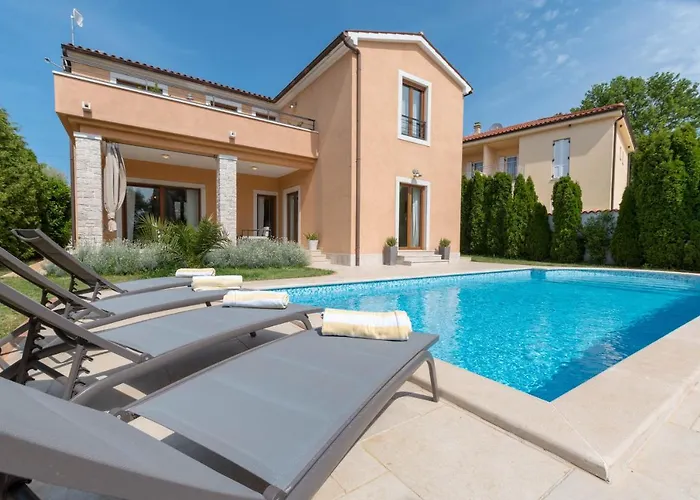 Island View Villa