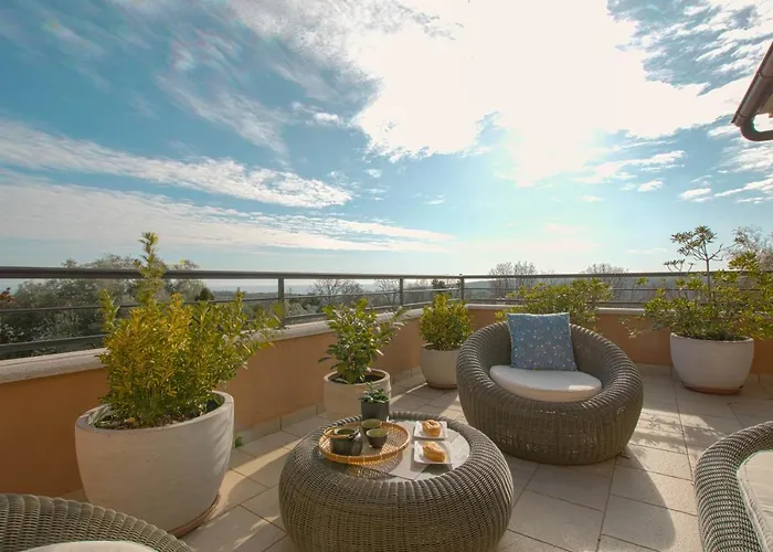 Island View * 크르니카