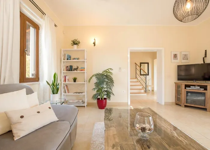 Island View * 크르니카