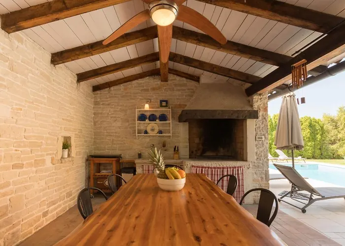 빌라 Island View 크르니카