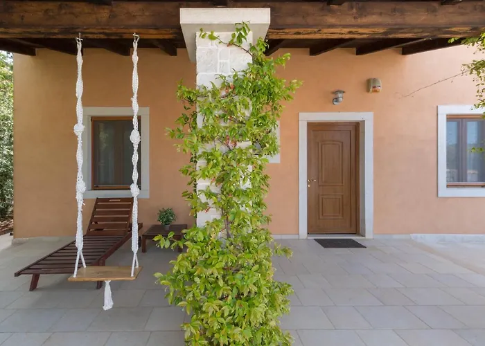 Island View * 크르니카